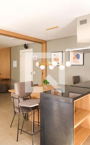 Apartamento à venda com 34m², 2 quartos e sem vaga Apartamento à venda com 34m², 2 quartos e sem vagaSalão de festas