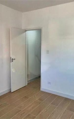 Casa à venda com 122m², 2 quartos e 1 vaga