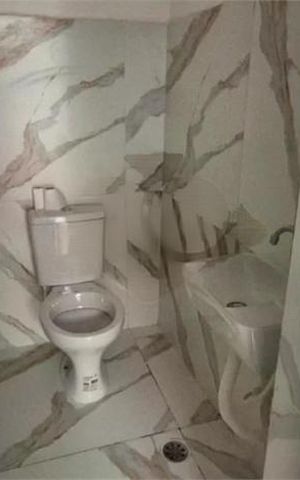 Casa à venda com 122m², 2 quartos e 1 vaga