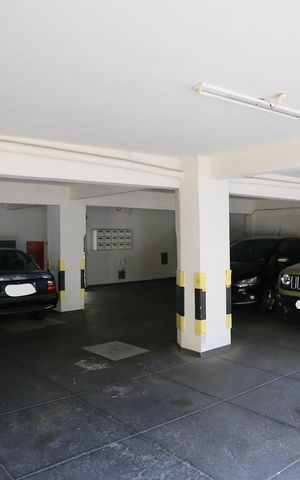 Apartamento à venda com 141m², 4 quartos e 2 vagas Apartamento à venda com 141m², 4 quartos e 2 vagasGaragem