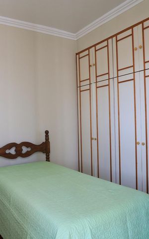 Apartamento à venda com 141m², 4 quartos e 2 vagas Apartamento à venda com 141m², 4 quartos e 2 vagasQuarto