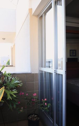 Apartamento à venda com 141m², 4 quartos e 2 vagas Apartamento à venda com 141m², 4 quartos e 2 vagasVaranda