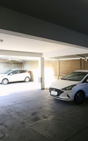 Apartamento à venda com 141m², 4 quartos e 2 vagas Apartamento à venda com 141m², 4 quartos e 2 vagasGaragem