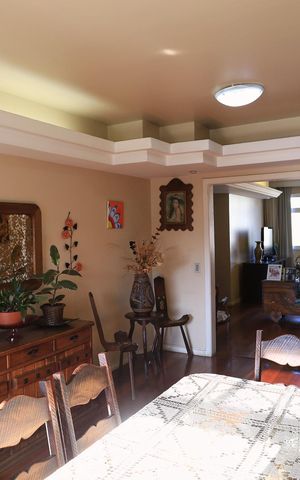 Apartamento à venda com 141m², 4 quartos e 2 vagas Apartamento à venda com 141m², 4 quartos e 2 vagasSala de Jantar