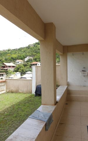 Casa de condomínio para alugar com 350m², 3 quartos e 3 vagasVaranda