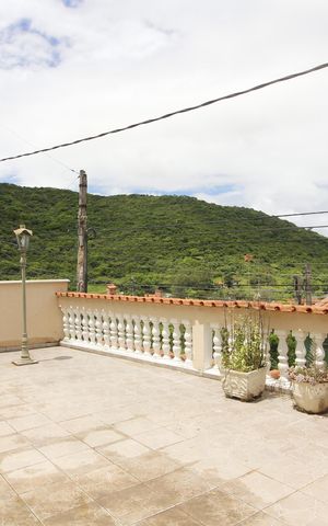 Casa de condomínio para alugar com 350m², 3 quartos e 3 vagasÁrea externa