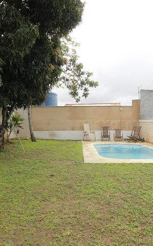 Casa de condomínio para alugar com 350m², 3 quartos e 3 vagasÁrea externa