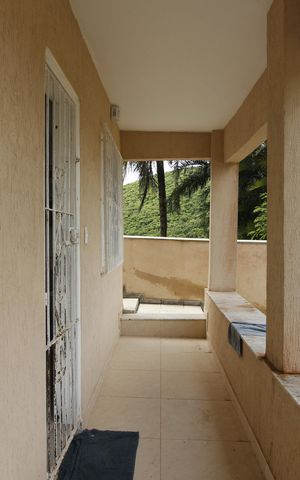 Casa de condomínio para alugar com 350m², 3 quartos e 3 vagasVaranda