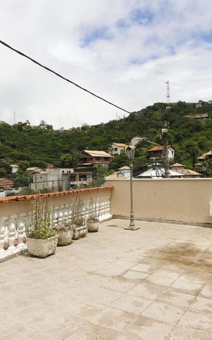 Casa de condomínio para alugar com 350m², 3 quartos e 3 vagasÁrea externa