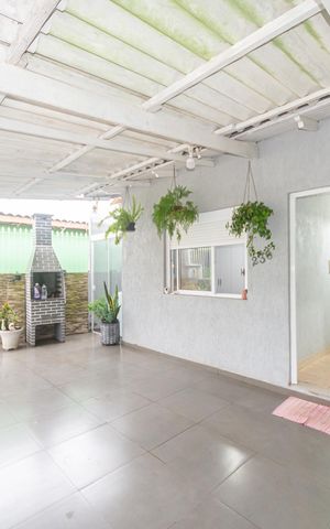 Casa à venda com 112m², 2 quartos e 1 vaga Casa à venda com 112m², 2 quartos e 1 vagaGaragem
