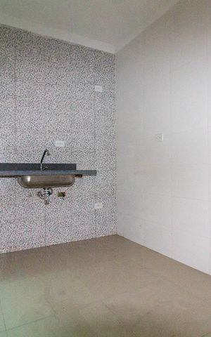 Casa de condomínio à venda com 62m², 2 quartos e 1 vaga Casa de condomínio à venda com 62m², 2 quartos e 1 vagaCozinha