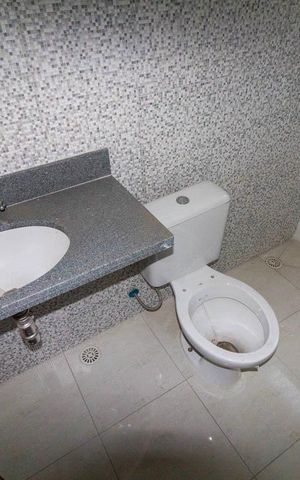 Casa de condomínio à venda com 62m², 2 quartos e 1 vaga Casa de condomínio à venda com 62m², 2 quartos e 1 vagaBanheiro 1