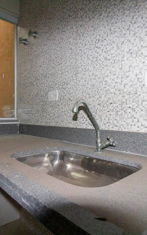 Casa de condomínio à venda com 62m², 2 quartos e 1 vaga Casa de condomínio à venda com 62m², 2 quartos e 1 vagaCozinha