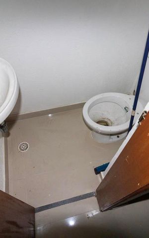 Casa de condomínio à venda com 62m², 2 quartos e 1 vaga Casa de condomínio à venda com 62m², 2 quartos e 1 vagaLavabo