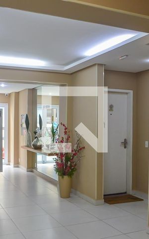 Apartamento à venda com 49m², 2 quartos e 1 vaga Apartamento à venda com 49m², 2 quartos e 1 vagaHall social