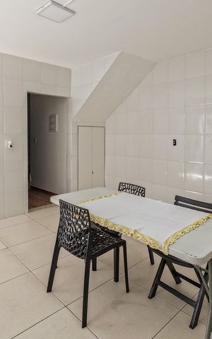 Casa à venda com 250m², 6 quartos e sem vaga