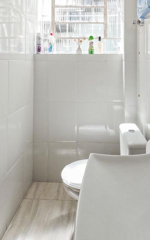 Casa à venda com 250m², 6 quartos e sem vaga