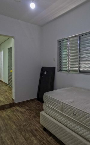 Casa à venda com 250m², 6 quartos e sem vaga
