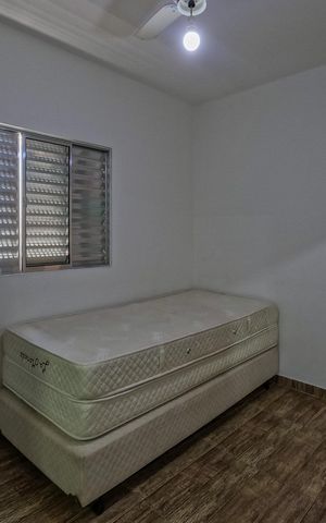 Casa à venda com 250m², 6 quartos e sem vaga
