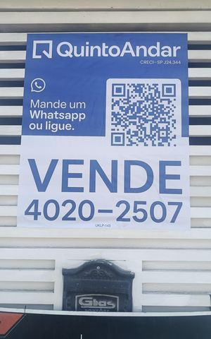 Casa à venda com 250m², 6 quartos e sem vaga