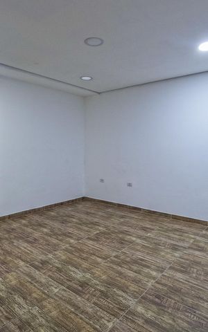 Casa à venda com 250m², 6 quartos e sem vaga