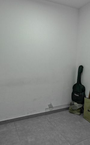 Casa à venda com 250m², 6 quartos e sem vaga