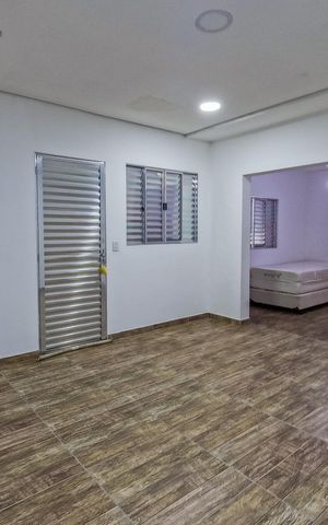 Casa à venda com 250m², 6 quartos e sem vaga