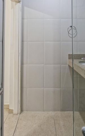 Casa à venda com 250m², 6 quartos e sem vaga