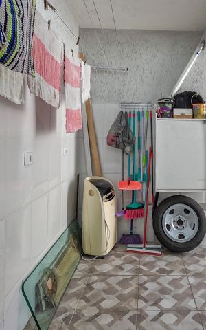 Casa à venda com 250m², 6 quartos e sem vaga