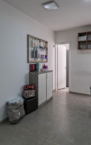 Casa à venda com 250m², 6 quartos e sem vaga