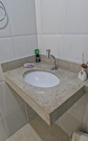 Casa à venda com 250m², 6 quartos e sem vaga