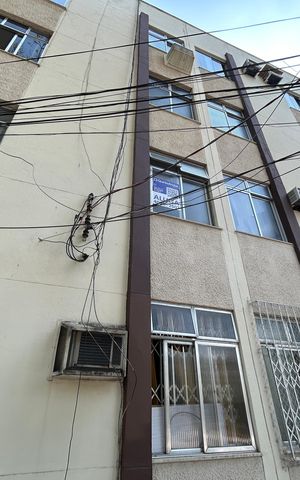 Apartamento para alugar com 45m², 1 quarto e sem vagaFachada + placa