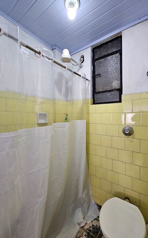 Studio para alugar com 27m², 1 quarto e sem vaga Studio para alugar com 27m², 1 quarto e sem vagaBanheiro