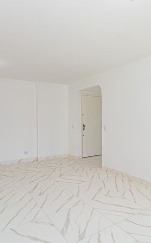 Apartamento para alugar com 65m², 2 quartos e 1 vaga Apartamento para alugar com 65m², 2 quartos e 1 vagaSala