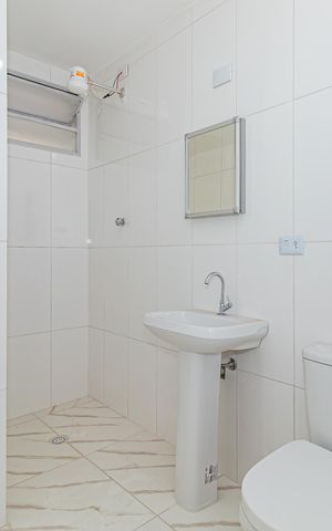 Apartamento para alugar com 65m², 2 quartos e 1 vaga Apartamento para alugar com 65m², 2 quartos e 1 vagaBanheiro