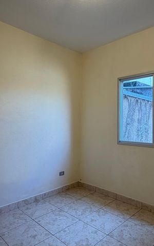 Casa para alugar com 48m², 1 quarto e sem vaga