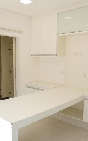 Casa de condomínio à venda com 217m², 2 quartos e 4 vagasCozinha