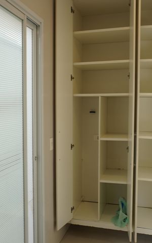 Casa de condomínio à venda com 217m², 2 quartos e 4 vagasÁrea de Serviço
