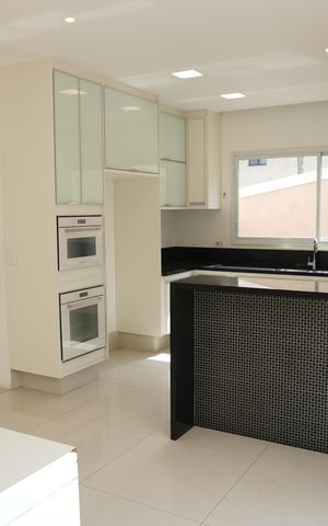 Casa de condomínio à venda com 217m², 2 quartos e 4 vagasCozinha