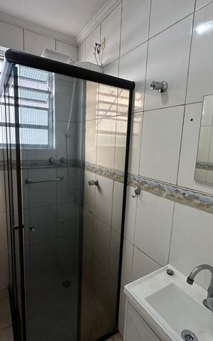Apartamento para alugar com 65m², 2 quartos e 1 vaga Apartamento para alugar com 65m², 2 quartos e 1 vagaBanheiro 1