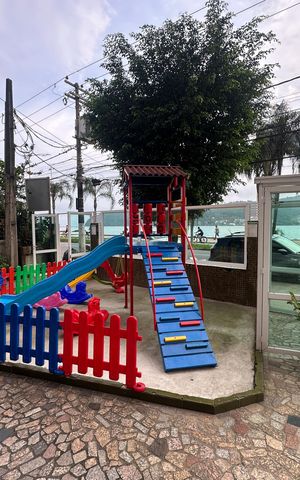 Apartamento para alugar com 65m², 2 quartos e 1 vaga Apartamento para alugar com 65m², 2 quartos e 1 vagaÁrea comum - Playground
