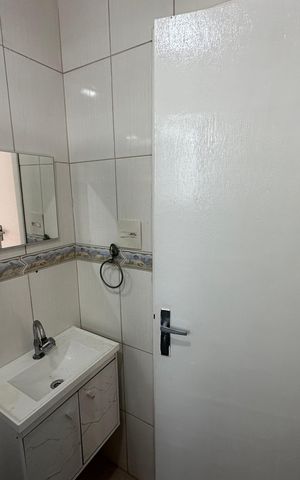 Apartamento para alugar com 65m², 2 quartos e 1 vaga Apartamento para alugar com 65m², 2 quartos e 1 vagaBanheiro 1