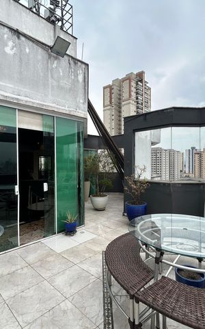 Apartamento à venda com 164m², 3 quartos e 2 vagas Apartamento à venda com 164m², 3 quartos e 2 vagasCobertura