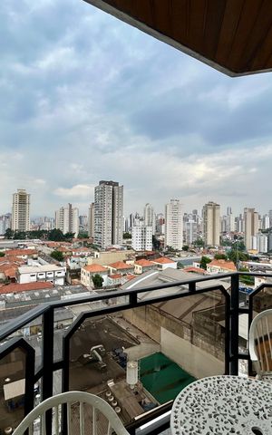 Apartamento à venda com 164m², 3 quartos e 2 vagas Apartamento à venda com 164m², 3 quartos e 2 vagasSacada