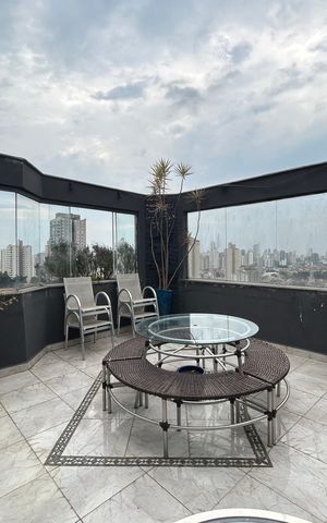 Apartamento à venda com 164m², 3 quartos e 2 vagas Apartamento à venda com 164m², 3 quartos e 2 vagasCobertura