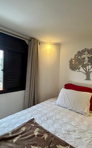 Apartamento à venda com 164m², 3 quartos e 2 vagas Apartamento à venda com 164m², 3 quartos e 2 vagasQuarto 2