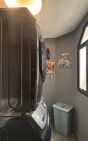 Apartamento à venda com 164m², 3 quartos e 2 vagas Apartamento à venda com 164m², 3 quartos e 2 vagasLavanderia