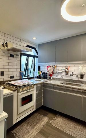 Apartamento à venda com 164m², 3 quartos e 2 vagas Apartamento à venda com 164m², 3 quartos e 2 vagasCozinha