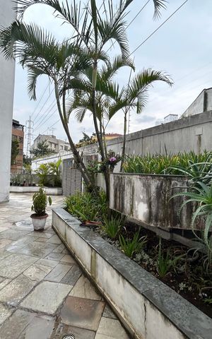 Apartamento à venda com 164m², 3 quartos e 2 vagas Apartamento à venda com 164m², 3 quartos e 2 vagasÁrea comum