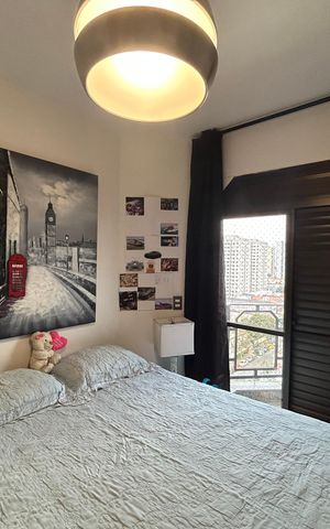 Apartamento à venda com 164m², 3 quartos e 2 vagas Apartamento à venda com 164m², 3 quartos e 2 vagasQuarto 1